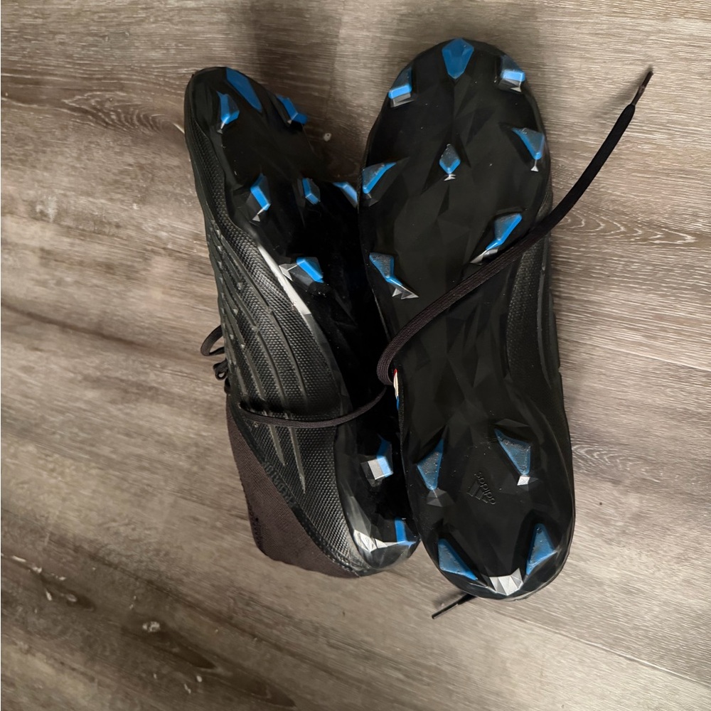 Adidas Men's Black Soccer Shoes - Picture 2 of 2
